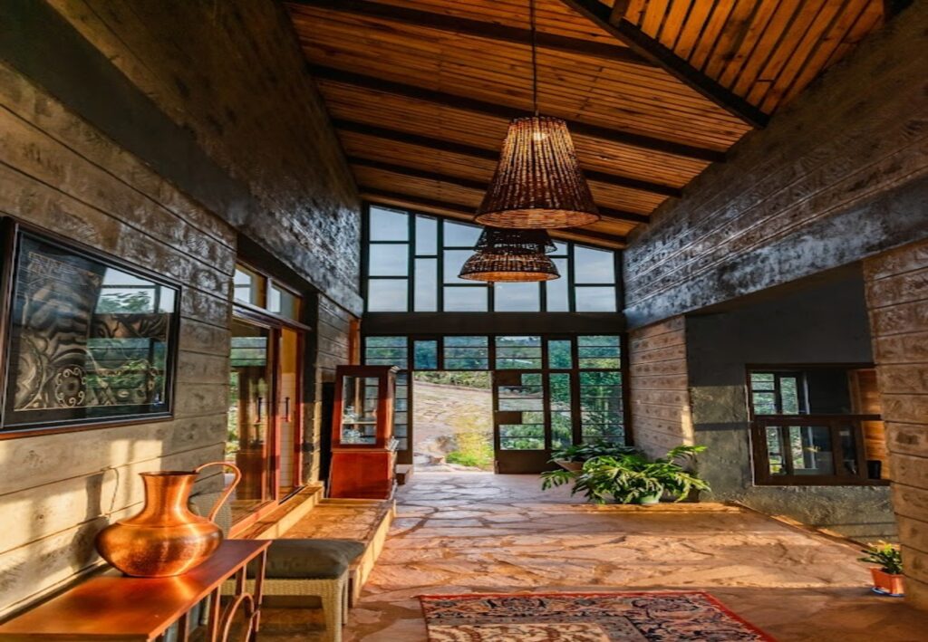 Corporate Retreats Reimagined: Conferences & Team Building